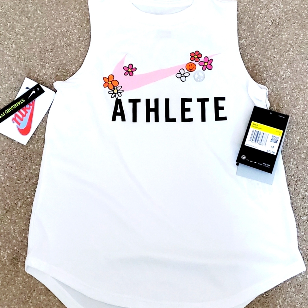 NWT*Nike Dri Fit Girls Tank small